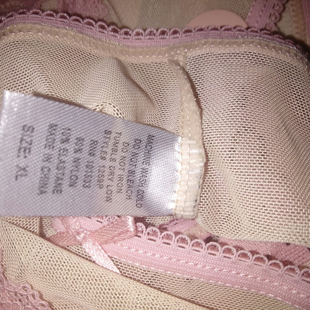 Intimates - Picture 8 of 8